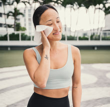 Load image into Gallery viewer, The Face Wipe